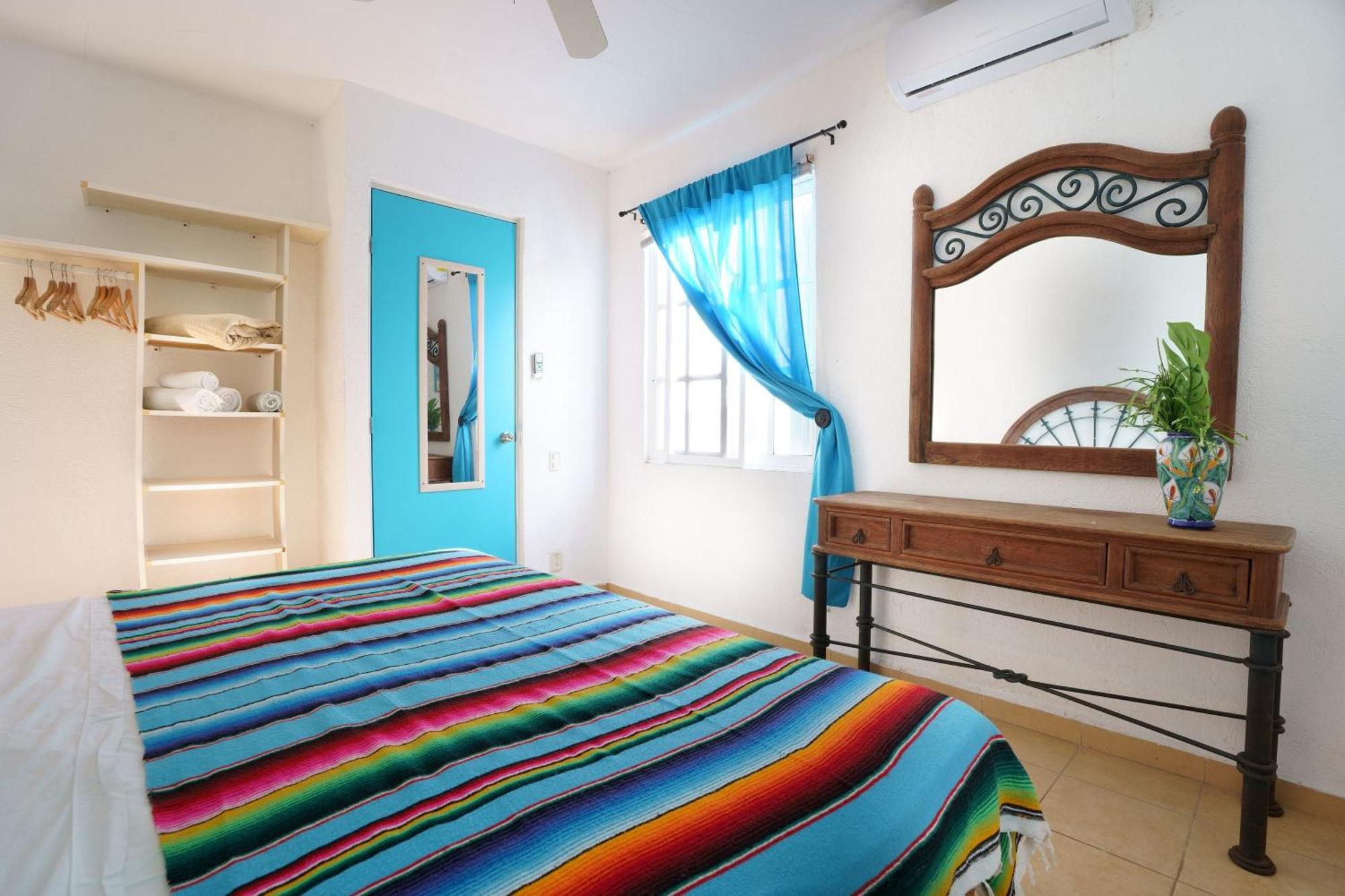 Lovely house near the beach Плая дел Кармен Екстериор снимка
