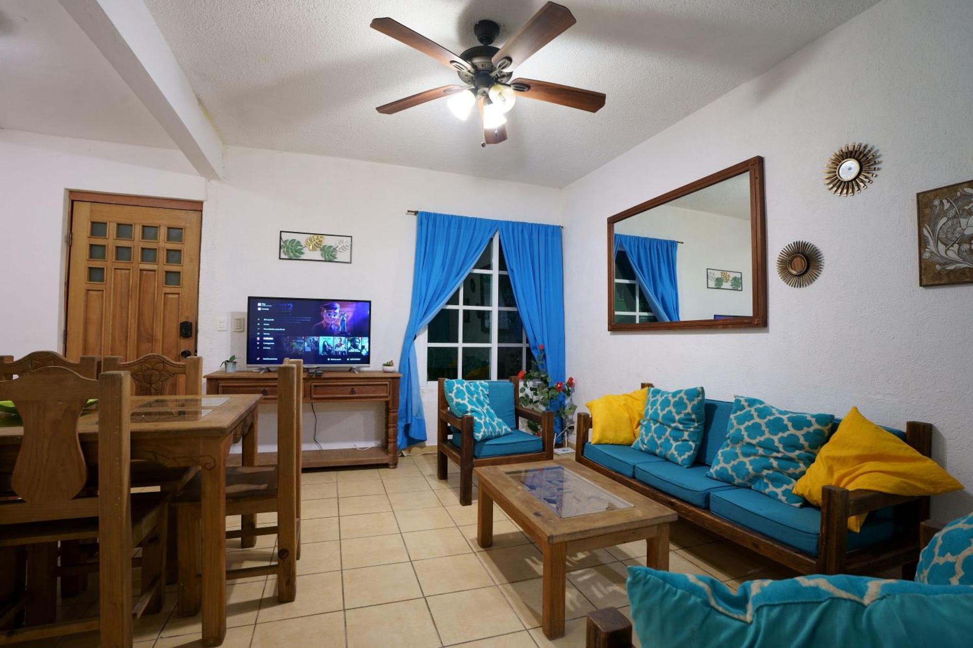 Lovely house near the beach Плая дел Кармен Екстериор снимка