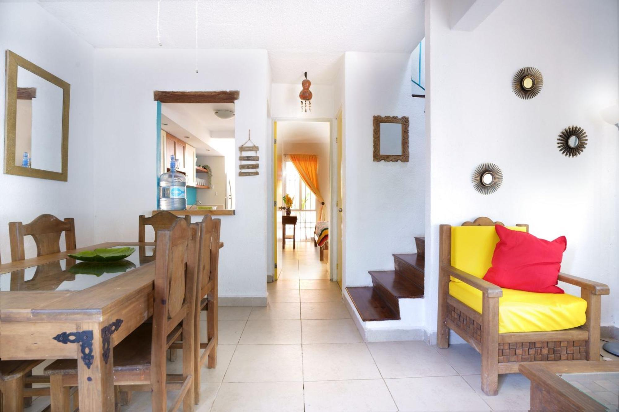 Lovely house near the beach Плая дел Кармен Екстериор снимка