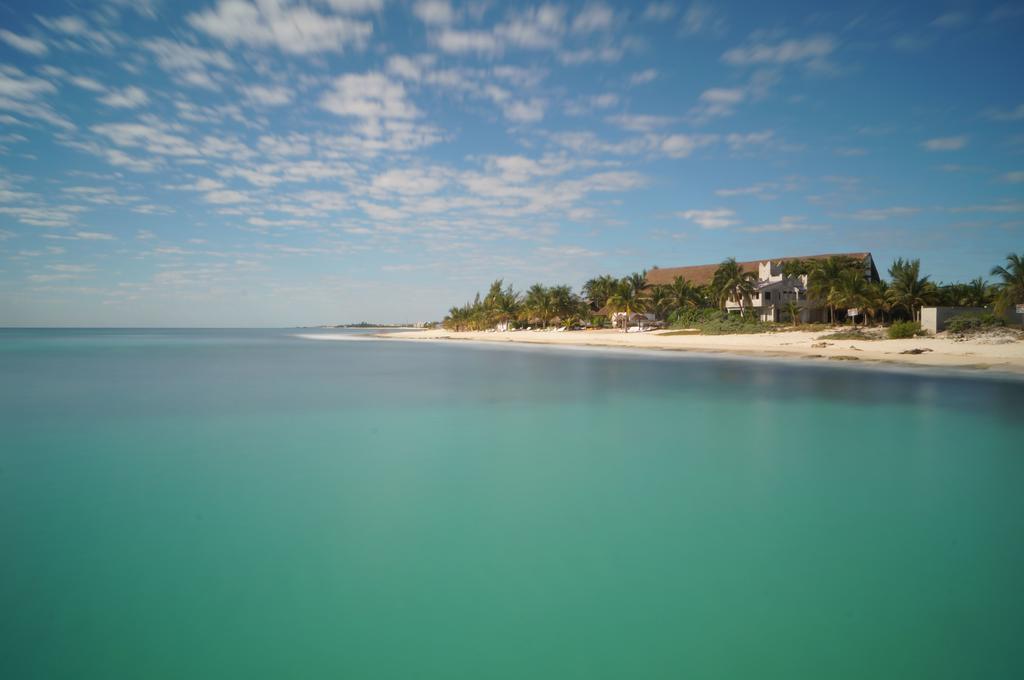 Lovely house near the beach Плая дел Кармен Екстериор снимка