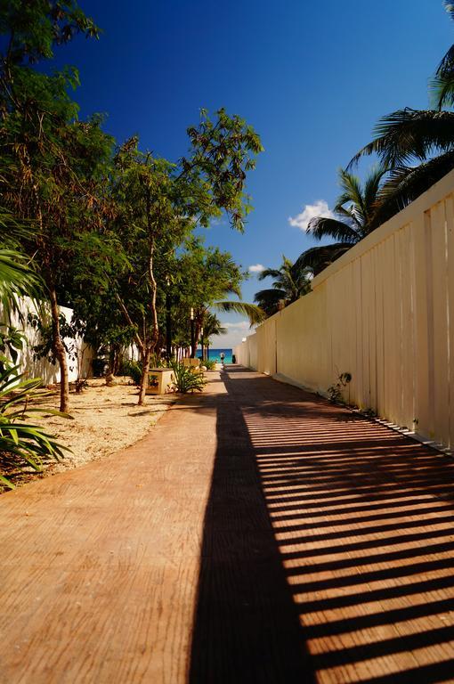 Lovely house near the beach Плая дел Кармен Екстериор снимка